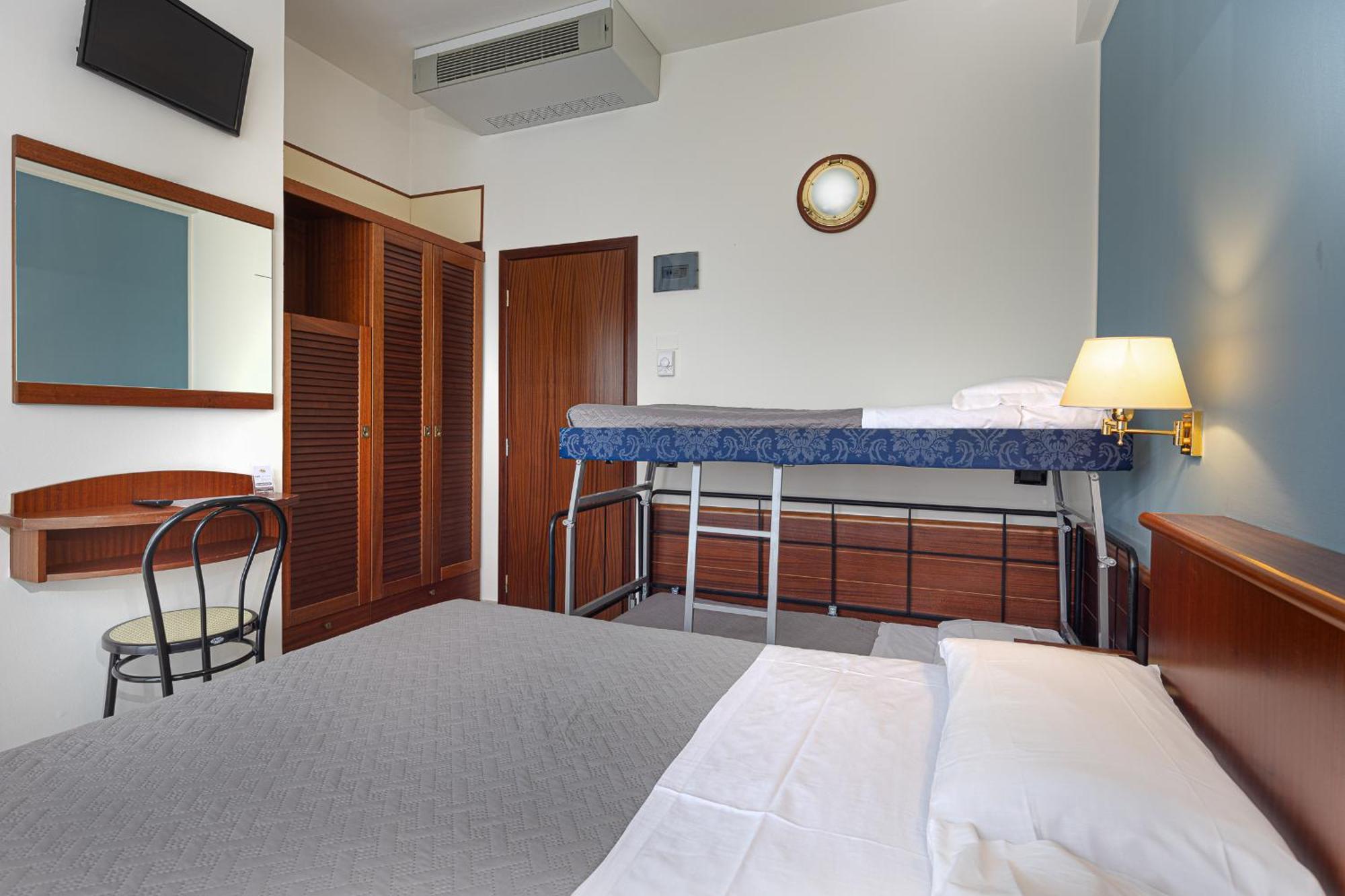 Hotel Avana Fronte Mare Riccione Exterior foto